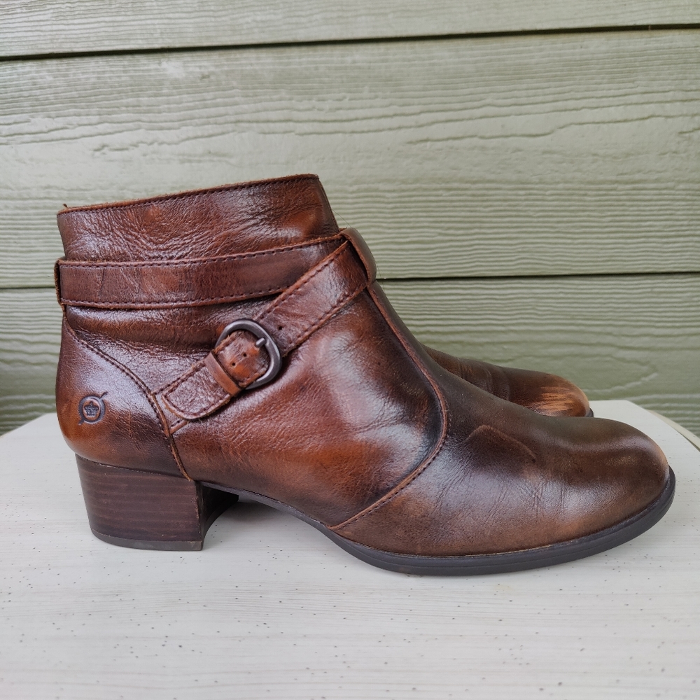 Born Boots Kyndra Side Zip Ankle Booties D41316 Brown Leather Heels Sz 9 EU 40.5
